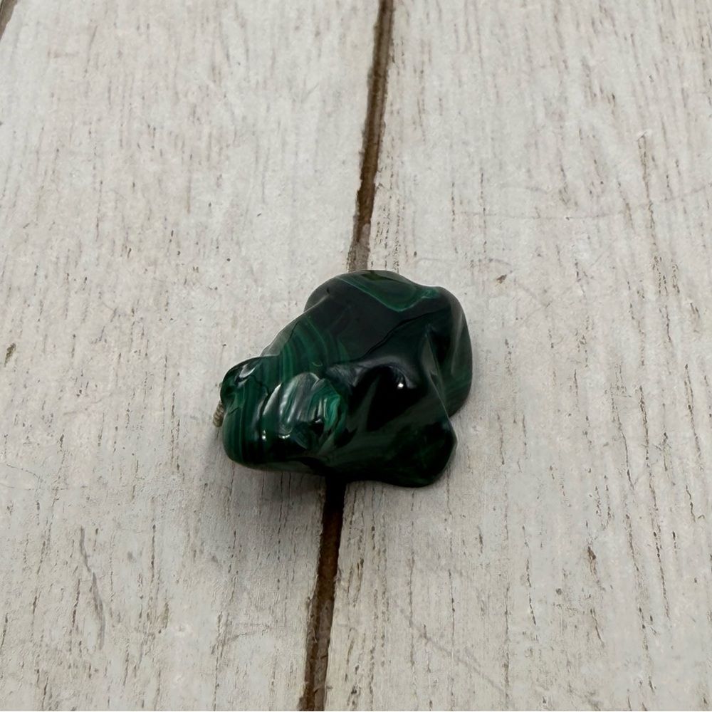 Banded Malachite Frog Pendant Hand-Carved Green Stone Animal pendant